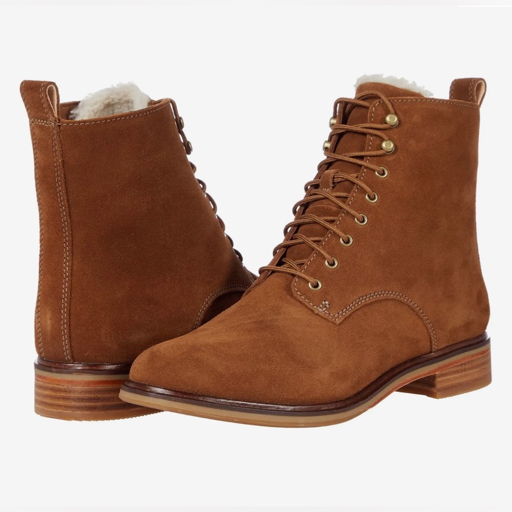 Clarks 9440762 Clarkdale Lace Suede Boots Tan Size 9.5 NWOB NWOT